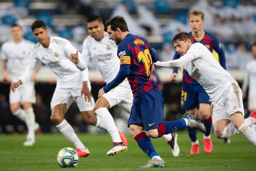 Barcelona y Real Madrid disputarán un clásico español atípico