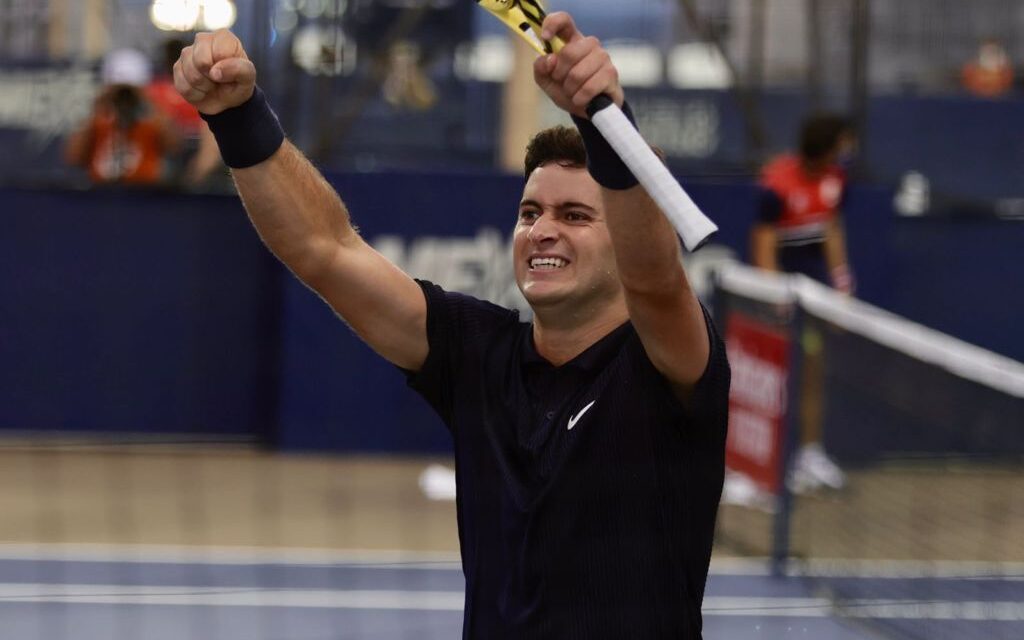 Nicolás Mejía avanza a los cuartos de final del Open de Tenis de Cali