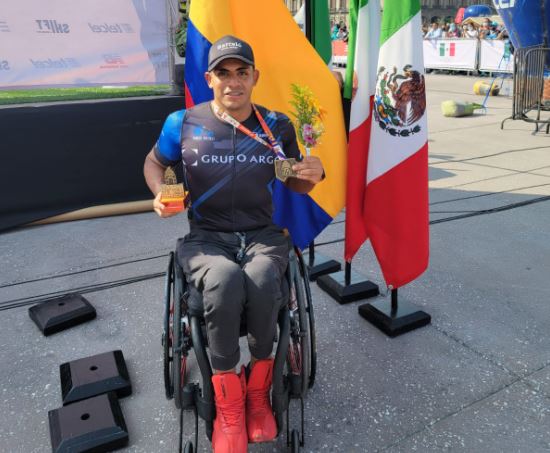 Francisco Sanclemente ganó la Maratón de la Ciudad de México