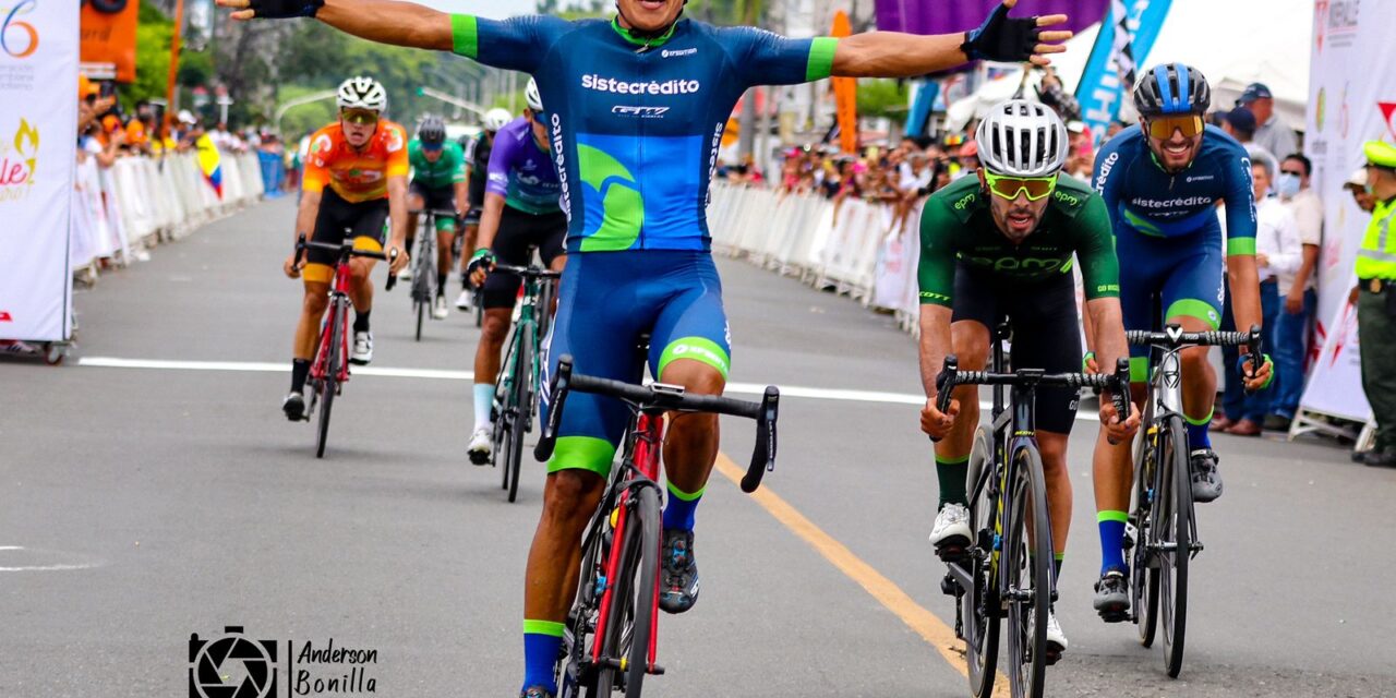 Panameño Carlos Samudio ganó la primera etapa de la Vuelta al Valle