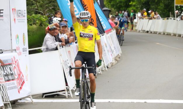 Rodrigo Contreras se coronó campeón de la Vuelta al Valle 2022