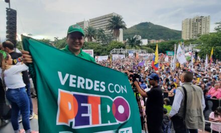 Julián Zapata es la ficha clave de los Verdes con Petro en el Valle