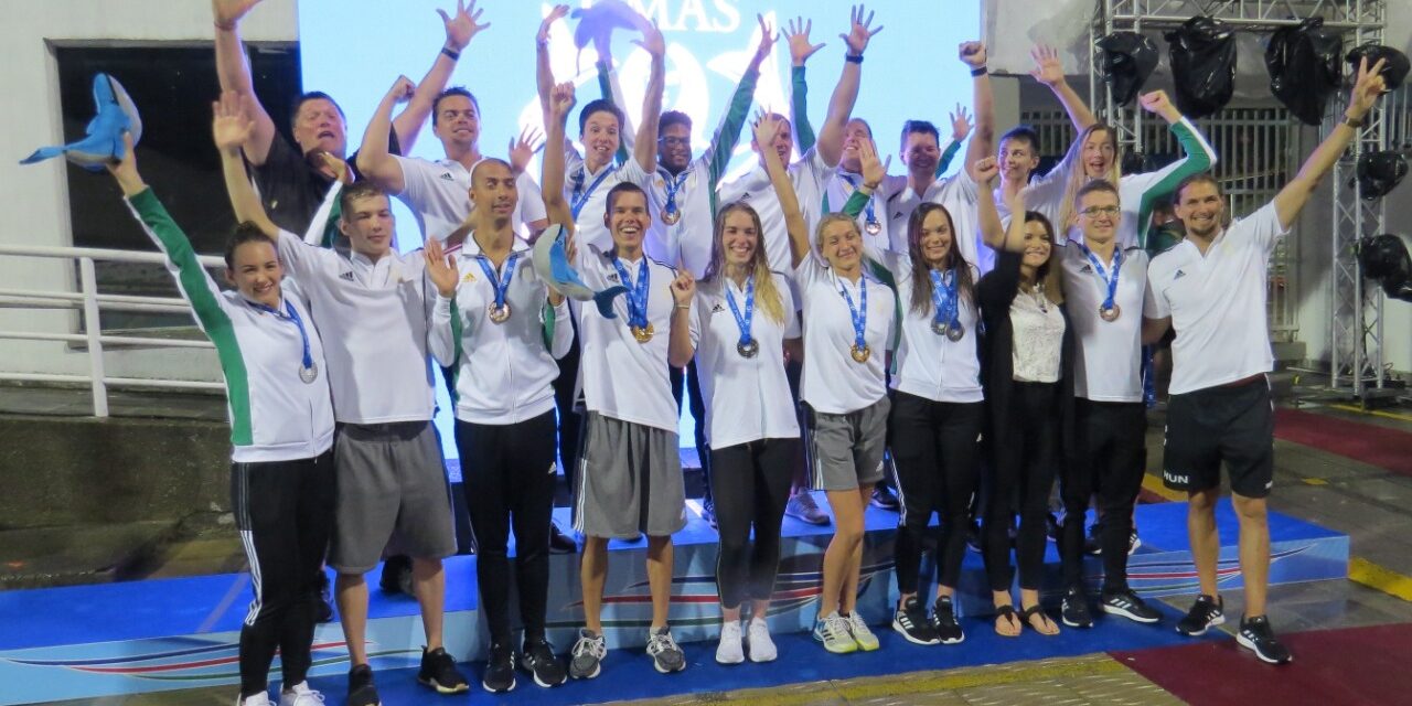 Hungría, campeón mundial de natación con aletas por países, en Cali