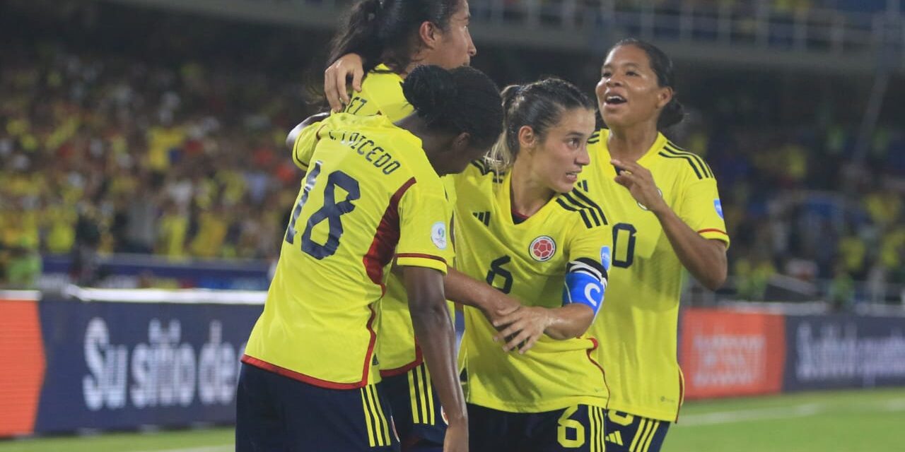 Cali acompañó a la Selección Colombia Femenina en el inicio de Copa América
