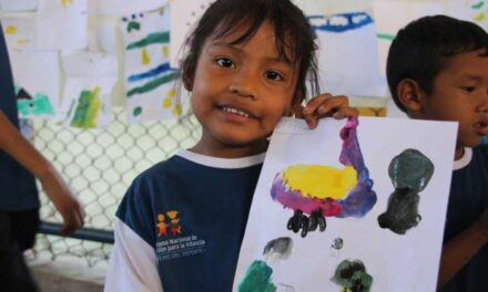 Niños de Riohacha participaron en el Encuentro Recreativo Intergeneracional para la Infancia