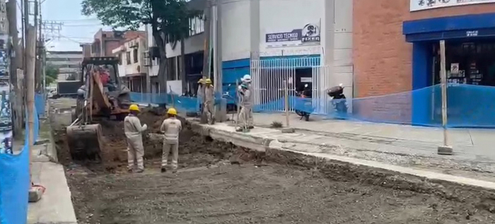 ‘Obras de Corazón’ se concentran en la recuperación vial del barrio Santander en Cali