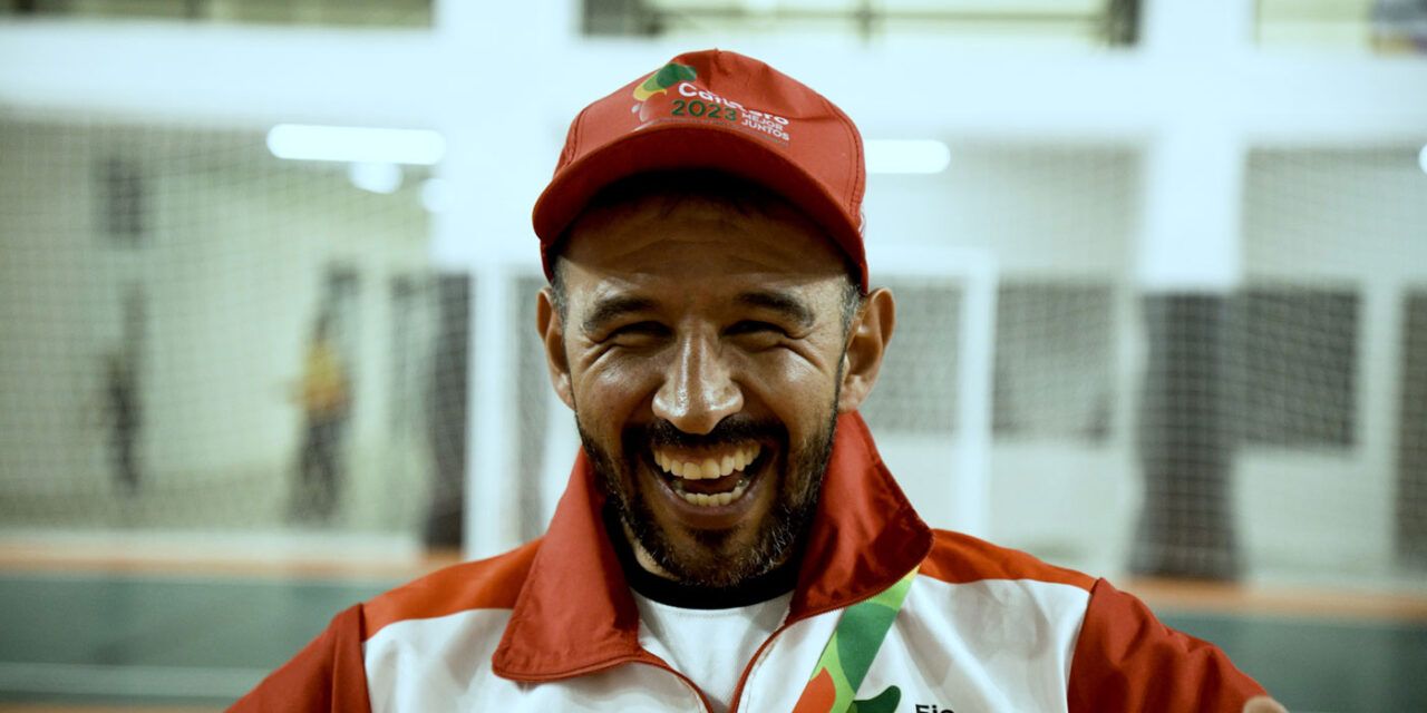 Santiago Duque, un voluntario que le imprime corazón a los Juegos Nacionales