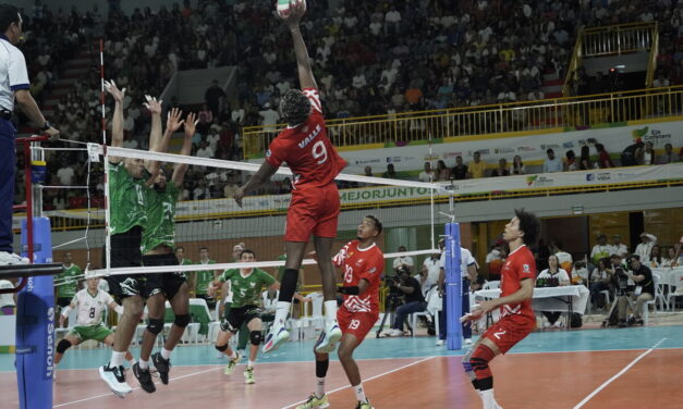 Roosvuelt Ramos aportó su talento para el oro del Valle en voleibol