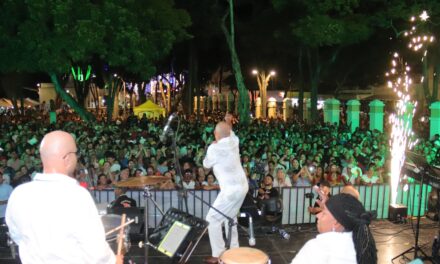 Luisito Carrión cerró con broche de oro el primer día de Palmira Go Salsa