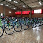 Fundación Esteban Chaves participó en donación de bicicletas