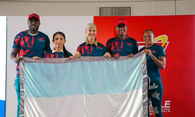 Gobernadora entregó la bandera del Valle a los atletas que van a París 2024
