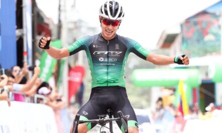 Ciclista colombiano Diego Pescador ficha por el Movistar Team