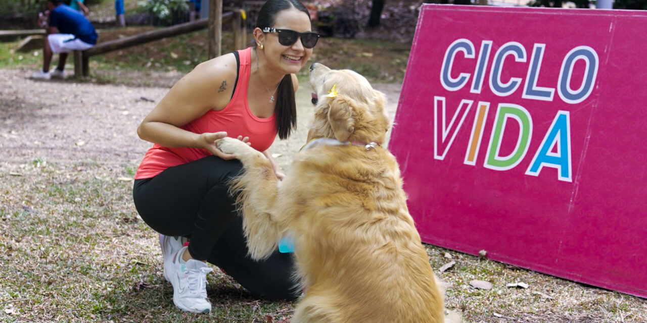 Los peluditos, protagonistas de la jornada en la Ciclovida de Cali