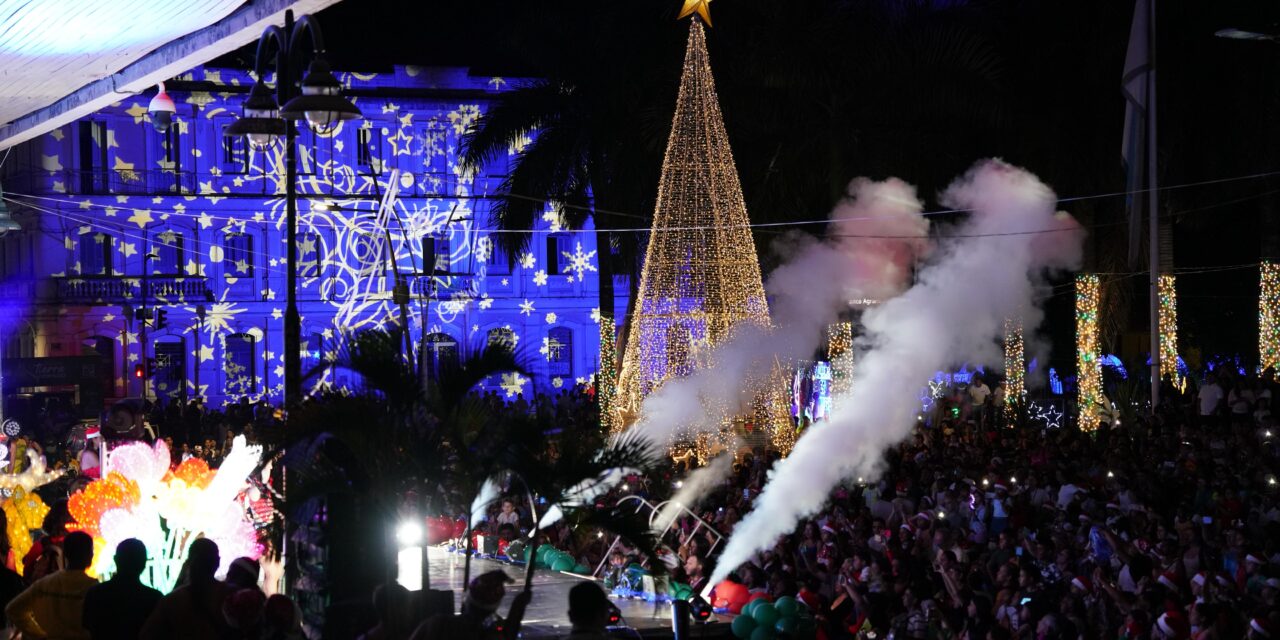 Palmira encendió su majestuoso alumbrado navideño