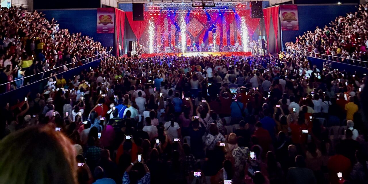 Palmira celebró el Día de las Madre con un gran concierto