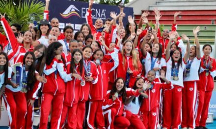 El Valle se coronó campeón del Nacional Interligas de Natación Artística